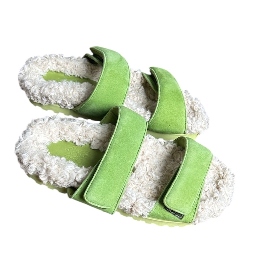 Gia Borghini Alvine Shearling Lined Flat Sandal shoe